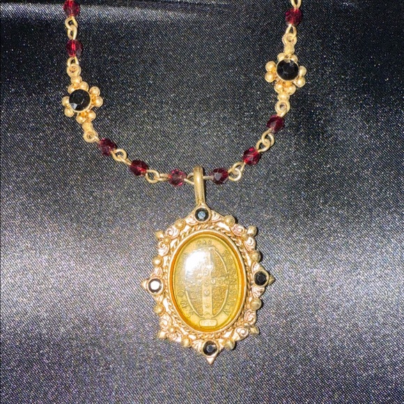 Virgin Saints & Angels Beaded Necklace w/ Pouch - Picture 3 of 12